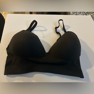 True and Co Black bra bra- size large